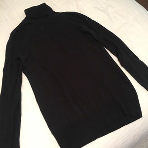 Black Slimfit Turtleneck